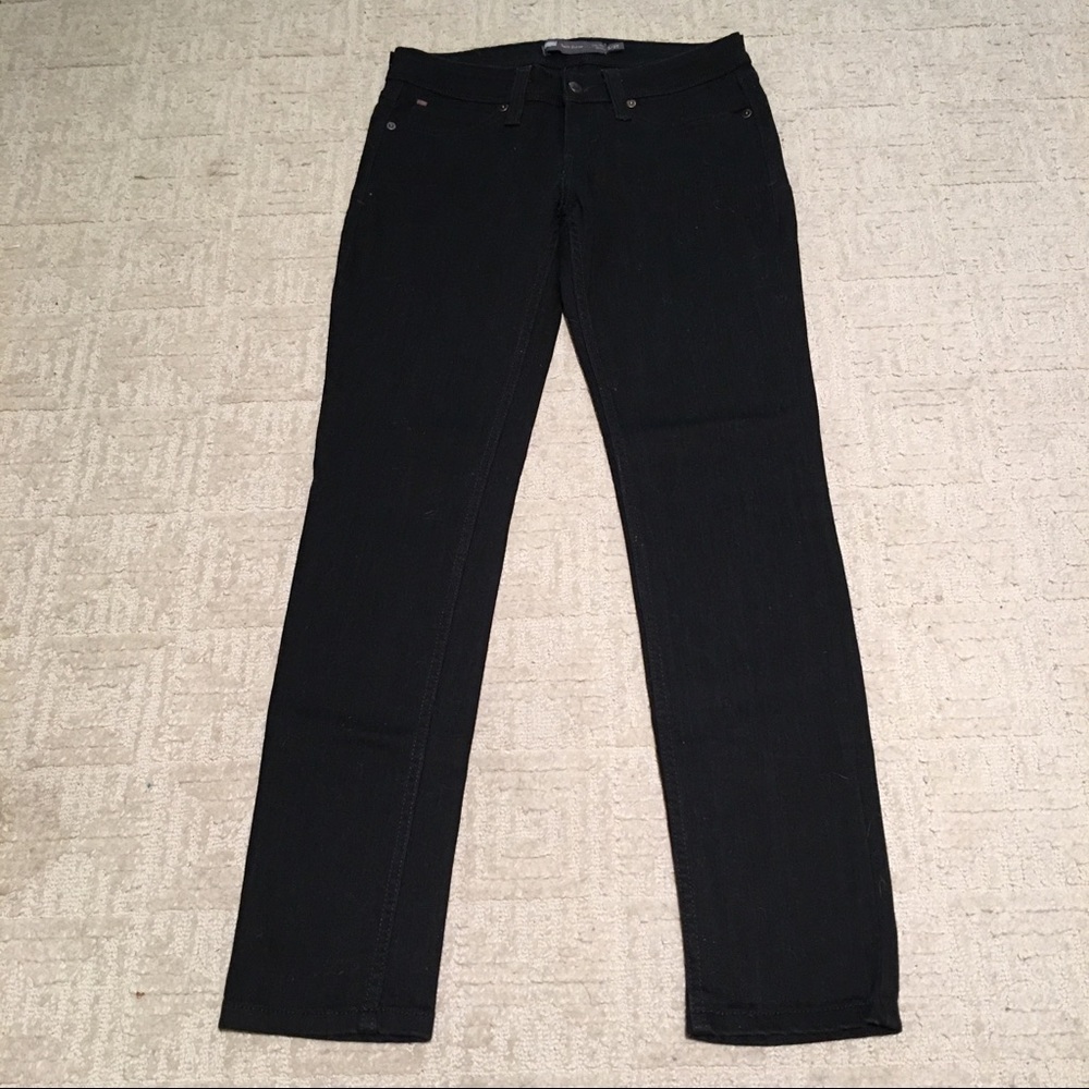 Black Levi’s Low Rise Skinny jeans